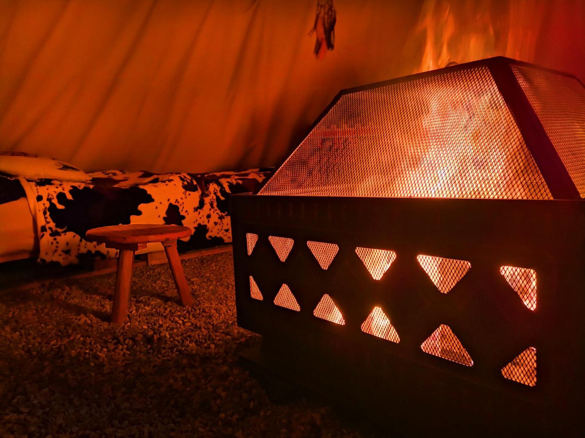 Teepee Camp Lounky Hotel Chodouny Bagian luar foto